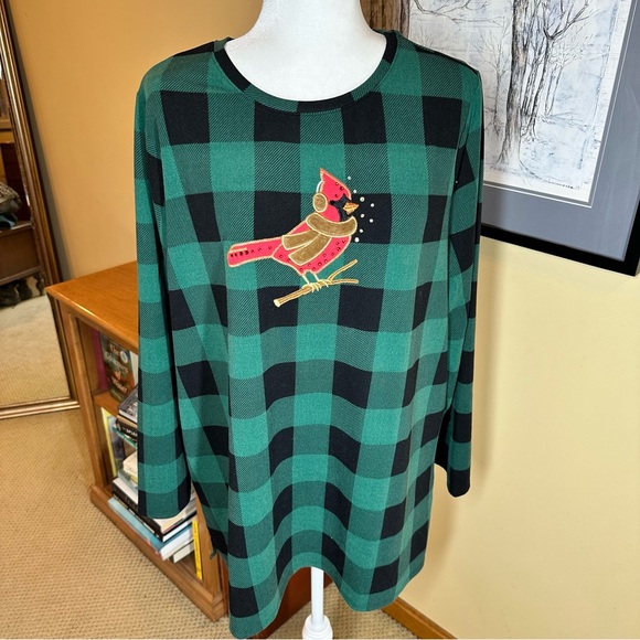 Quacker Factory Tops - Quacker Factory Green & Black Plaid Top with Cardinal Design Sz 1X NWT